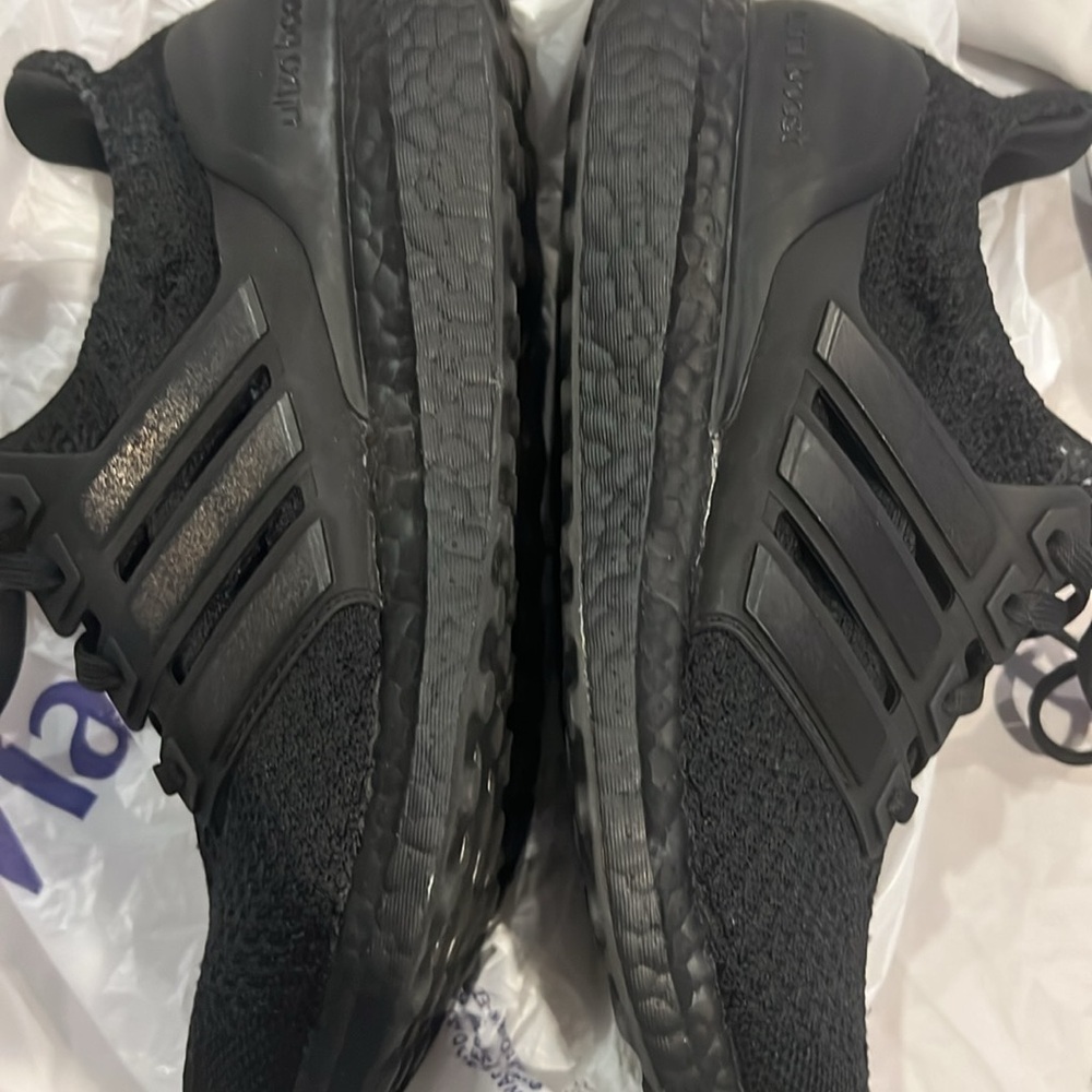 Black adidas size 7 1/2, ultra boost - Picture 10 of 12